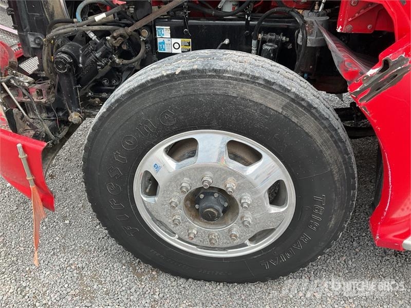 Kenworth T660 Vetopöytäautot