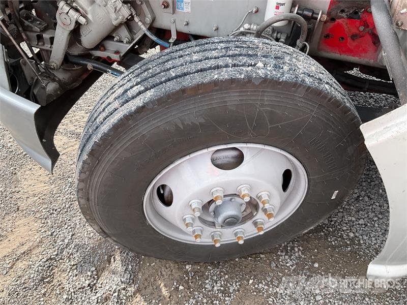 Kenworth T660 6x4 Camion Chasis Cabina / Cab and Chassis Кабины