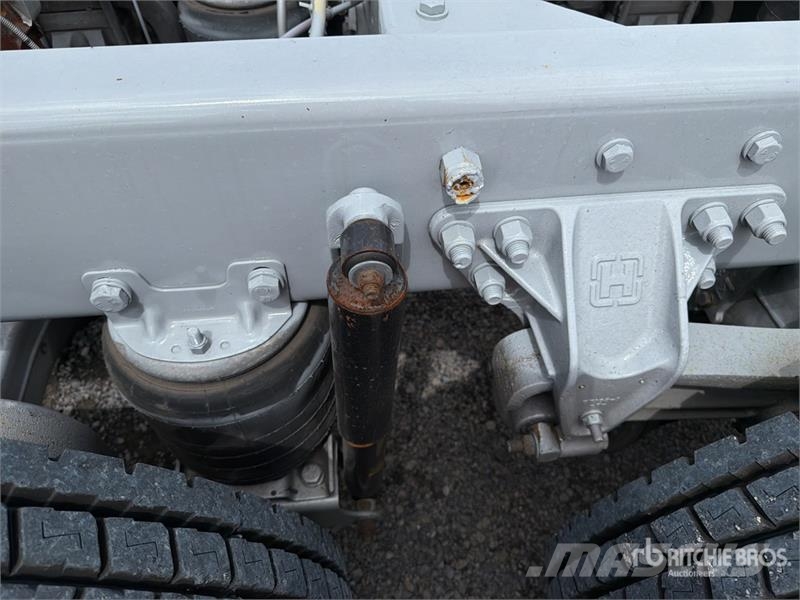 Kenworth T660 6x4 Camion Chasis Cabina / Cab and Chassis Cabines