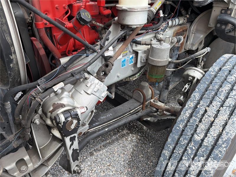 Kenworth T660 6x4 Camion Chasis Cabina / Cab and Chassis Cabines