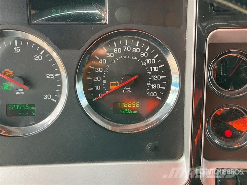 Kenworth T660 6x4 Camion Chasis Cabina / Cab and Chassis Кабины