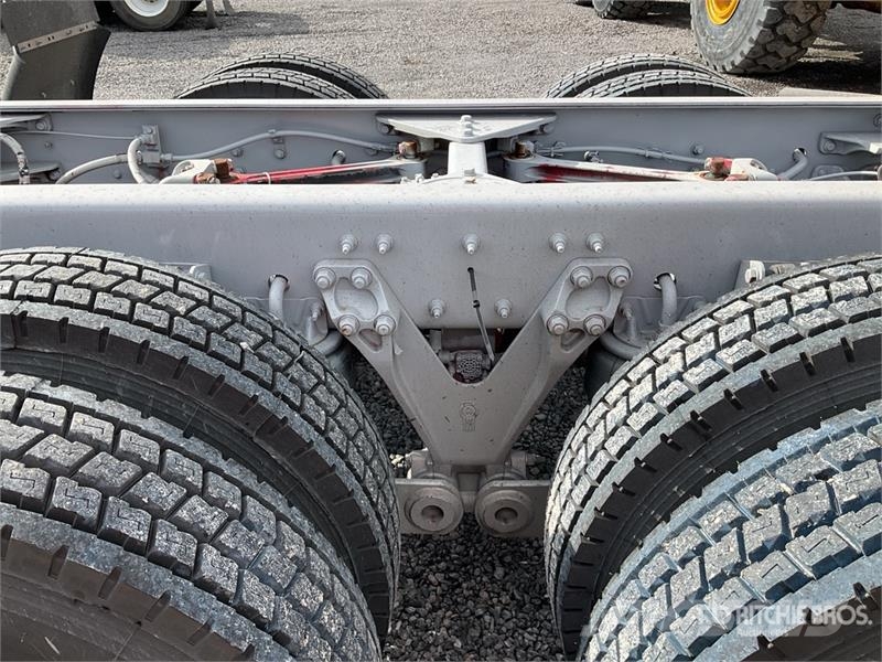 Kenworth T660 6x4 Camion Chasis Cabina / Cab and Chassis Кабины