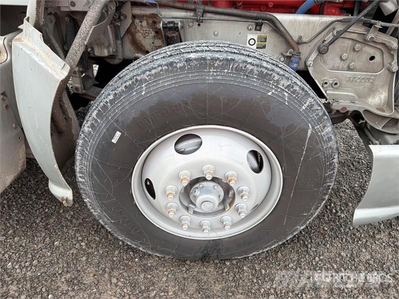 Kenworth T660 6x4 Sleeper Camion Chasis Cabina / Cab and Ch Cabines