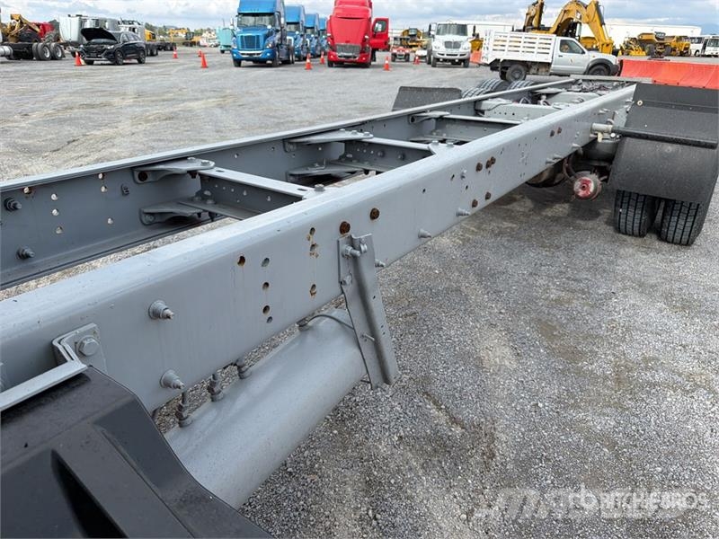 Kenworth T660 6x4 Sleeper Camion Chasis Cabina / Cab and Ch Cabine en interieur
