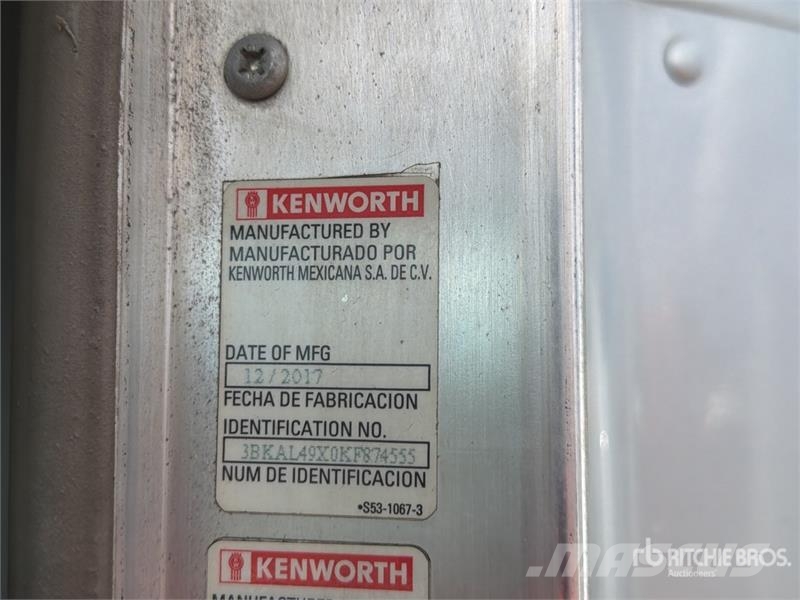 Kenworth T660 6x4 Sleeper Camion Chasis Cabina / Cab and Ch Кабины