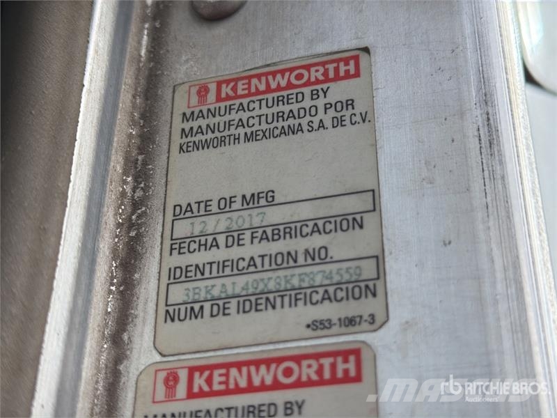 Kenworth T660 6x4 Sleeper Camion Chasis Cabina / Cab and Ch Cabines