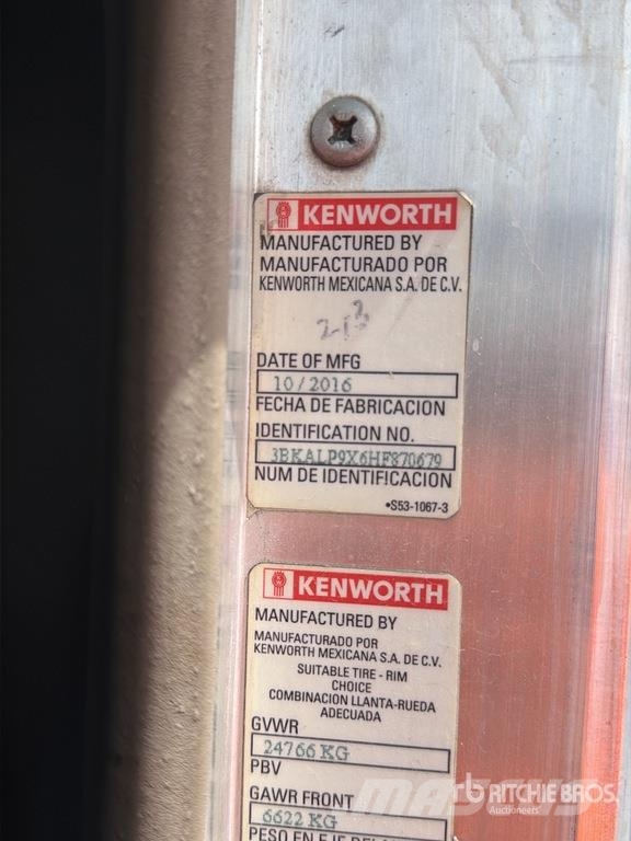 Kenworth T660 6x4 Sleeper Camion Chasis Cabina / Cab and Ch Cabines
