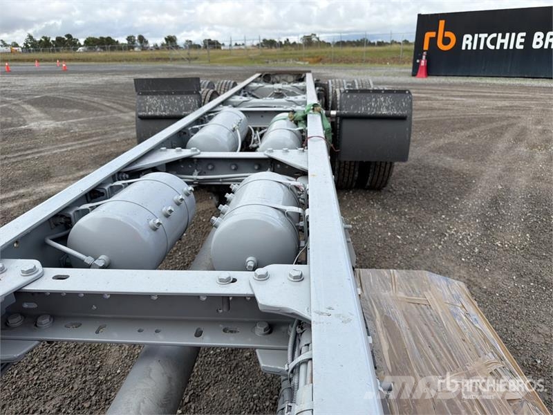 Kenworth T660 6x4 Sleeper Camion Chasis Cabina / Cab and Ch Cabines