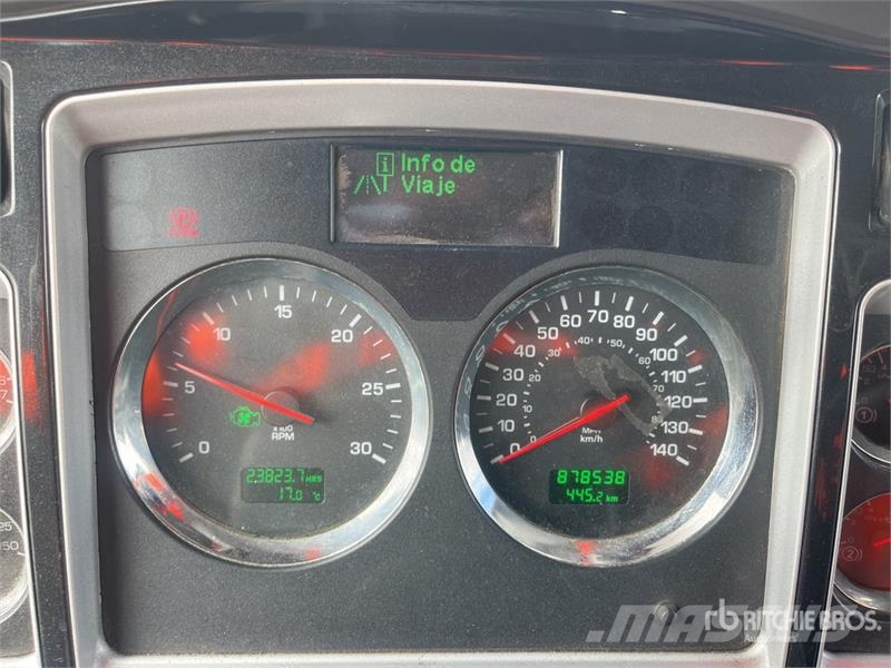 Kenworth T660 6x4 Sleeper Camion Chasis Cabina / Cab and Ch Cabines