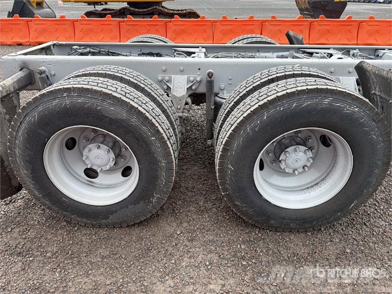 Kenworth T660 6x4 Sleeper Camion Chasis Cabina / Cab and Ch Kabine i unutrašnjost