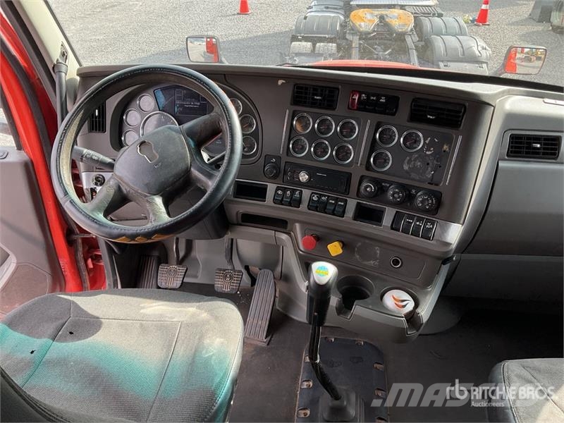 Kenworth T680 Vetopöytäautot