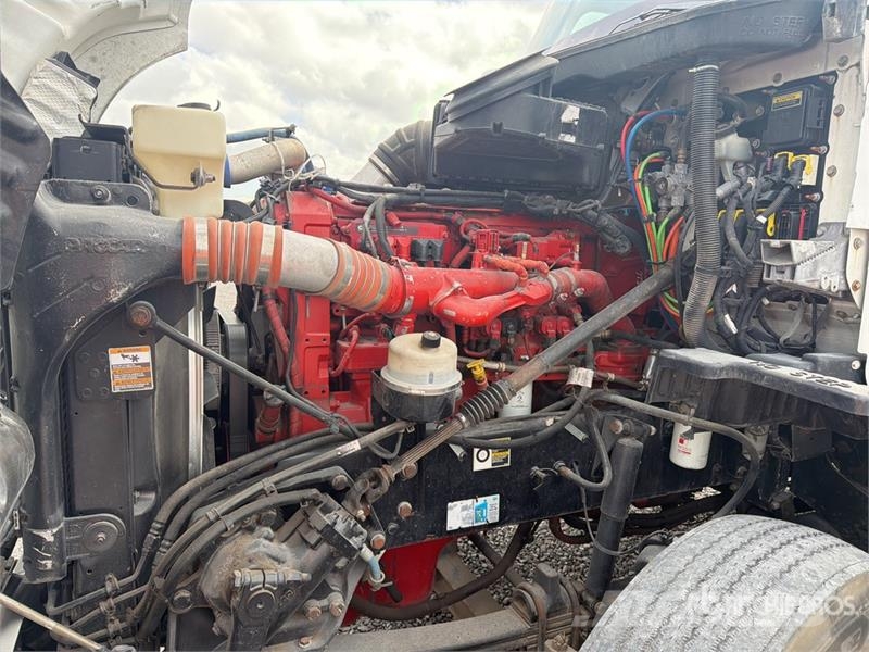 Kenworth T680 Motrici e Trattori Stradali