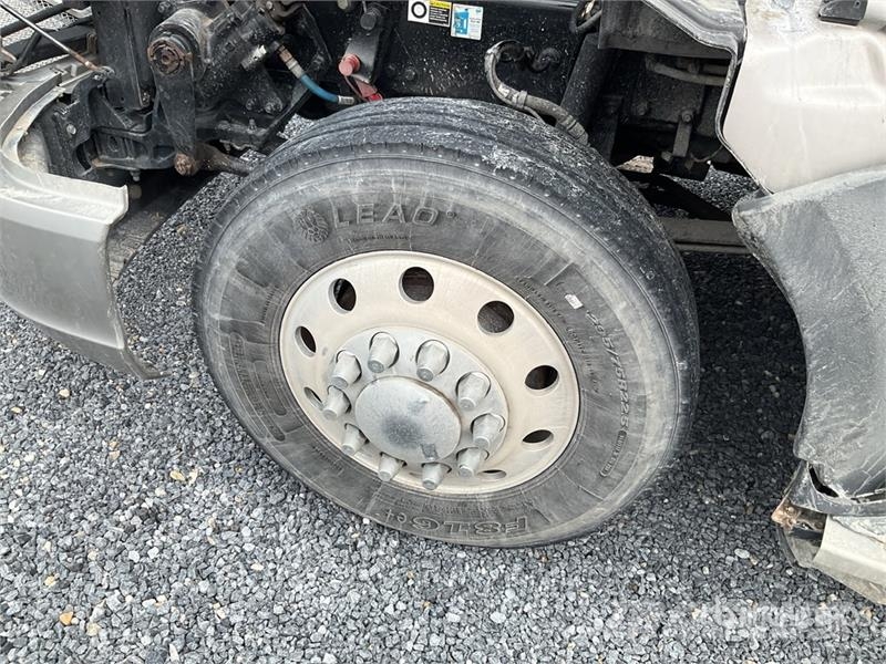 Kenworth T680 Motrici e Trattori Stradali