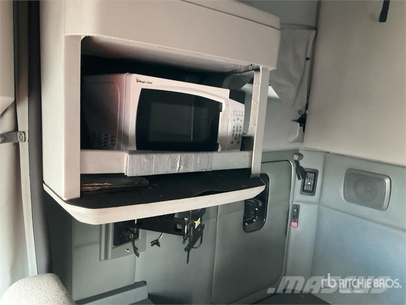 Kenworth T680 Motrici e Trattori Stradali