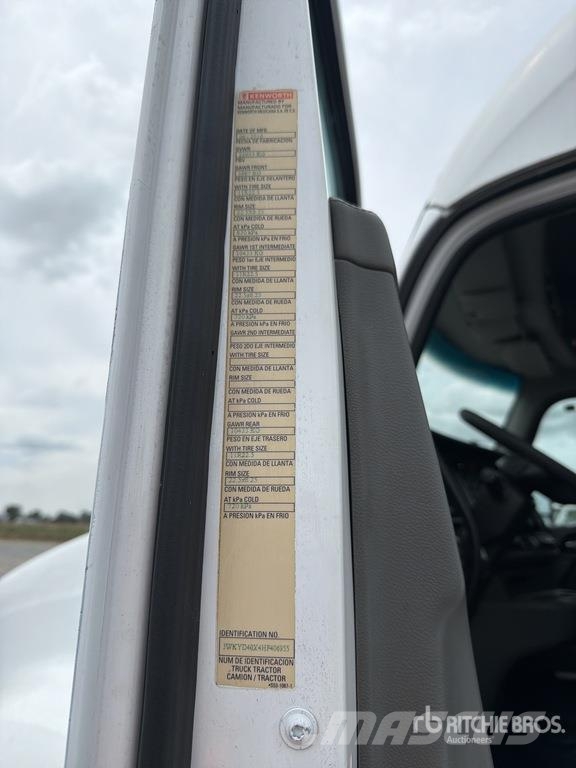 Kenworth T680 Τράκτορες