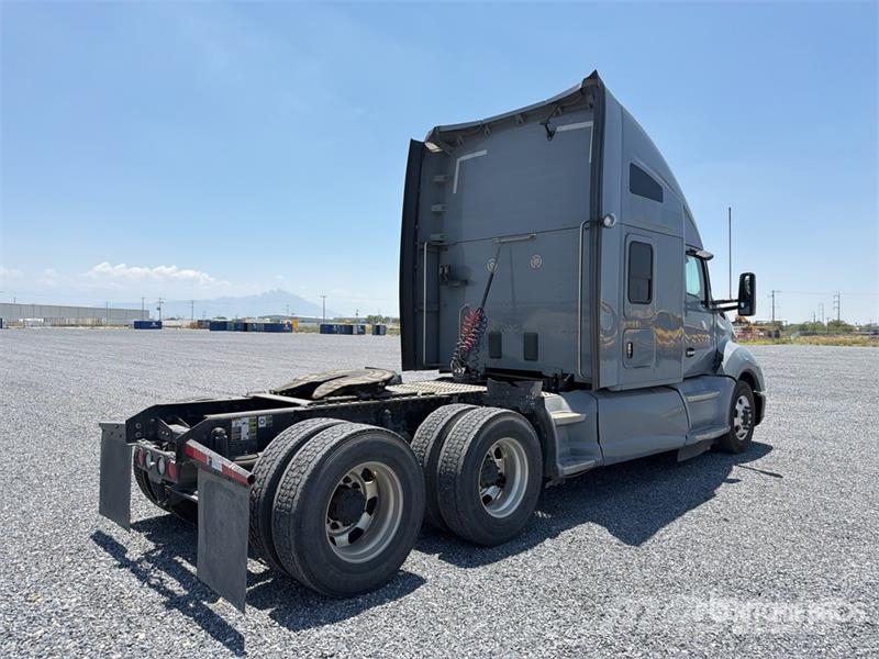 Kenworth T680 Vilcēji