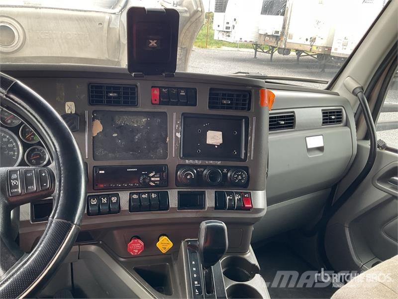 Kenworth T680 Motrici e Trattori Stradali