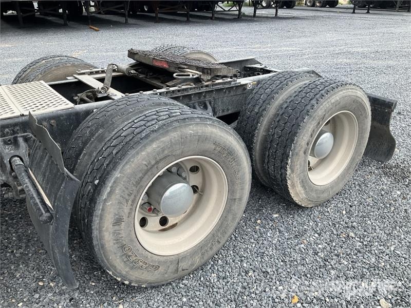 Kenworth T680 Motrici e Trattori Stradali