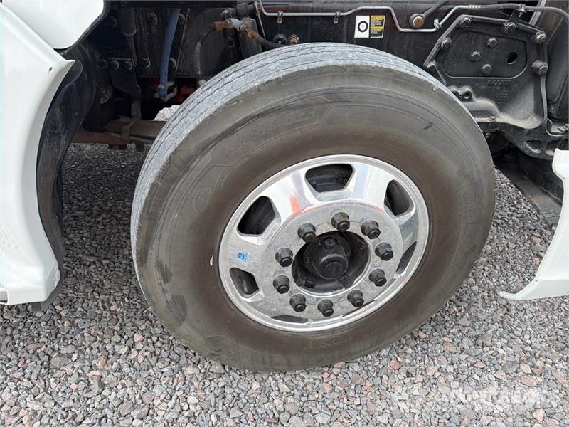 Kenworth T680 Motrici e Trattori Stradali