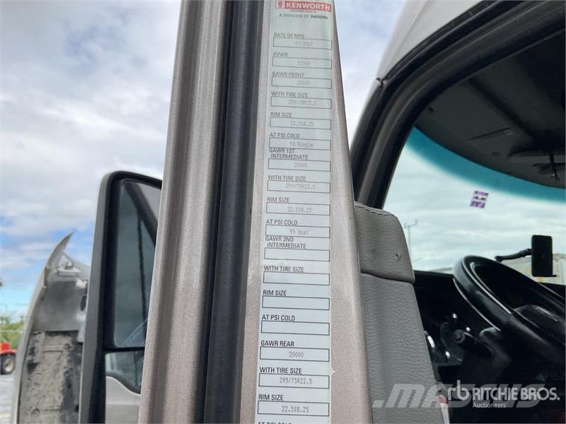 Kenworth T680 Motrici e Trattori Stradali