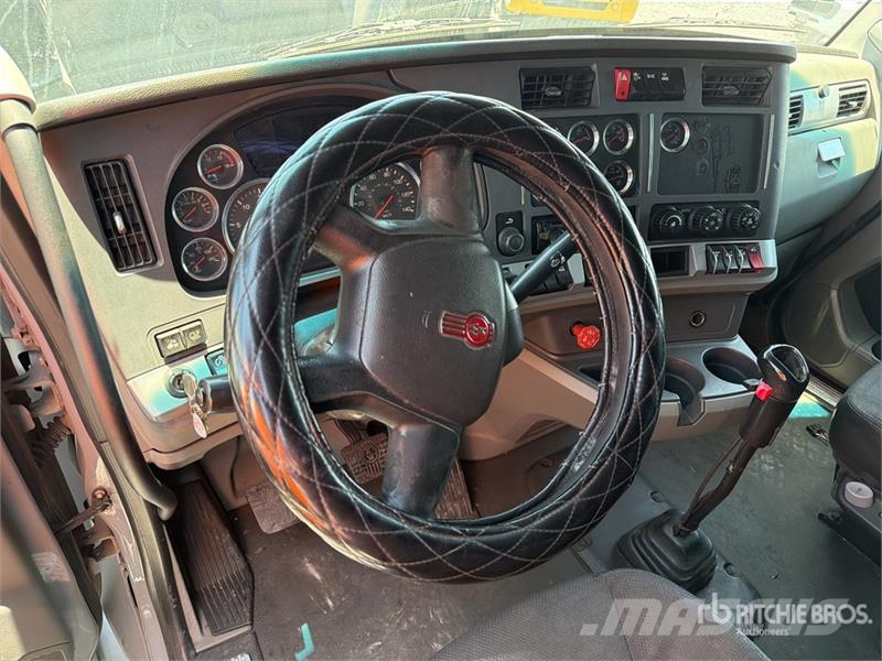 Kenworth T680 Vilcēji