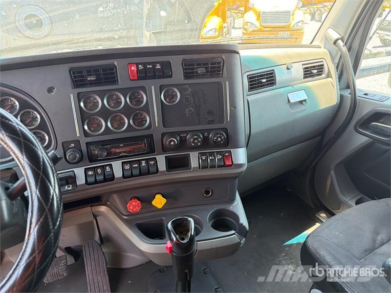 Kenworth T680 Vilcēji