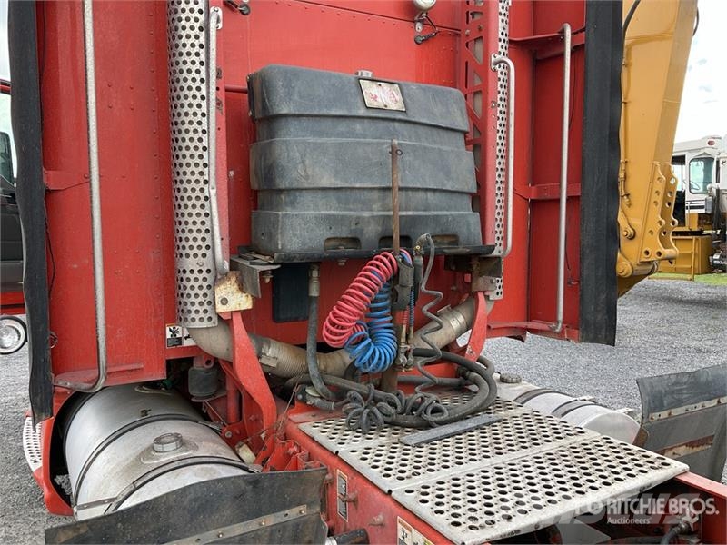 Kenworth T680 Vetopöytäautot