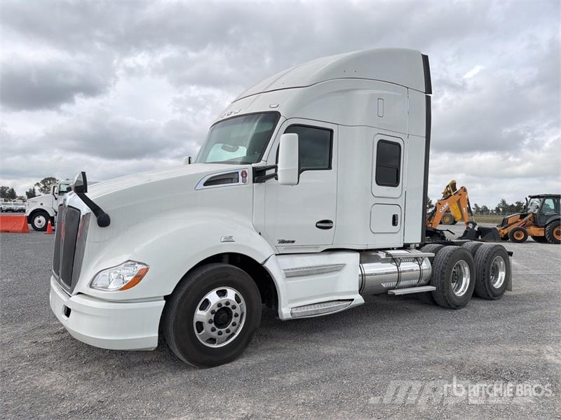 Kenworth T680 Motrici e Trattori Stradali