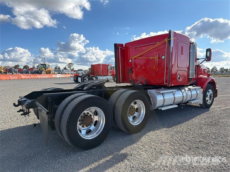 Kenworth T800 Tracteur routier