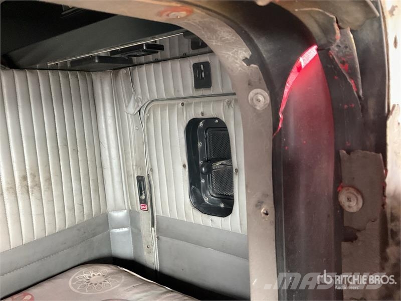 Kenworth T800 Vetopöytäautot