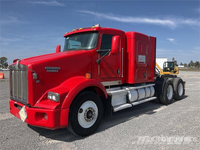 Kenworth T800 Vetopöytäautot