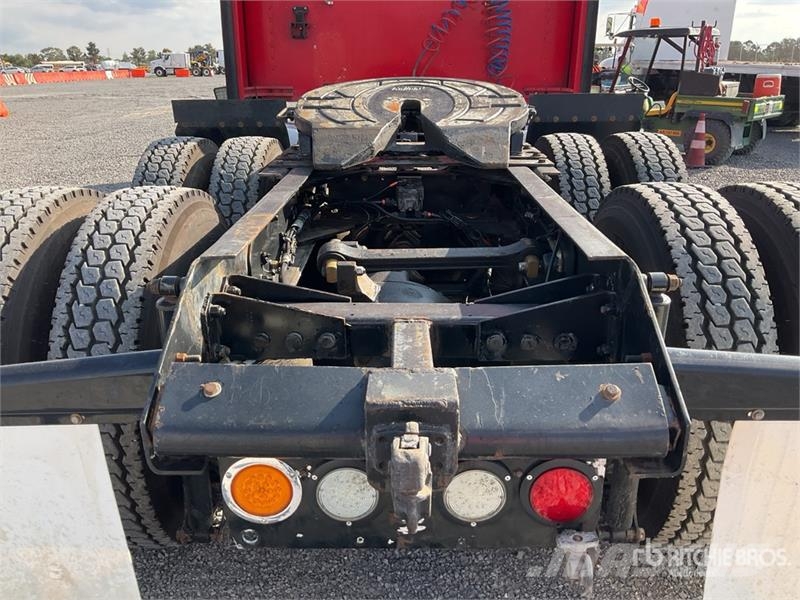 Kenworth T800 Vetopöytäautot