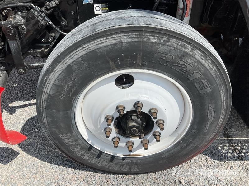 Kenworth T800 وحدات الجر