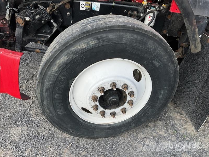 Kenworth T800 Truck Tractor Units