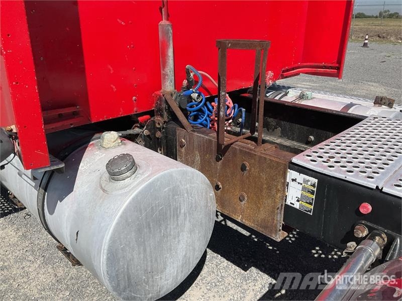 Kenworth T800 Vetopöytäautot