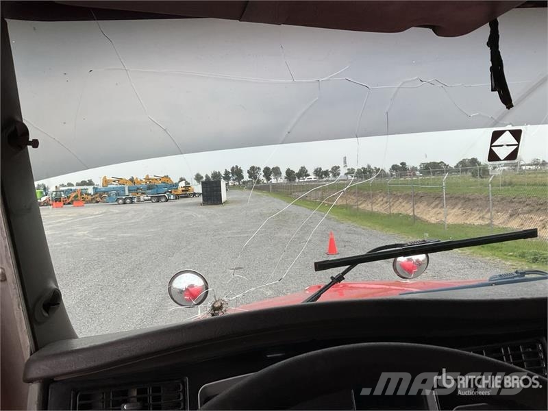 Kenworth T800 Vetopöytäautot