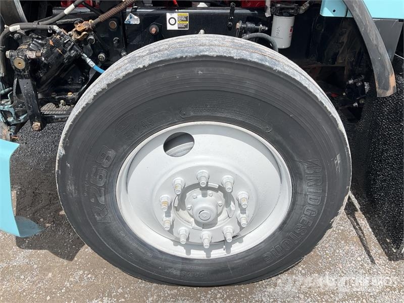 Kenworth T800 Sadulveokid