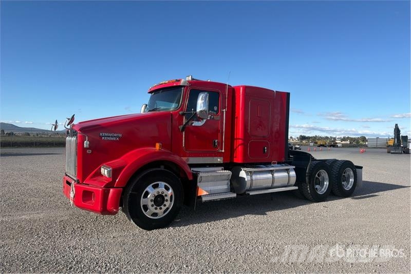 Kenworth T800 وحدات الجر