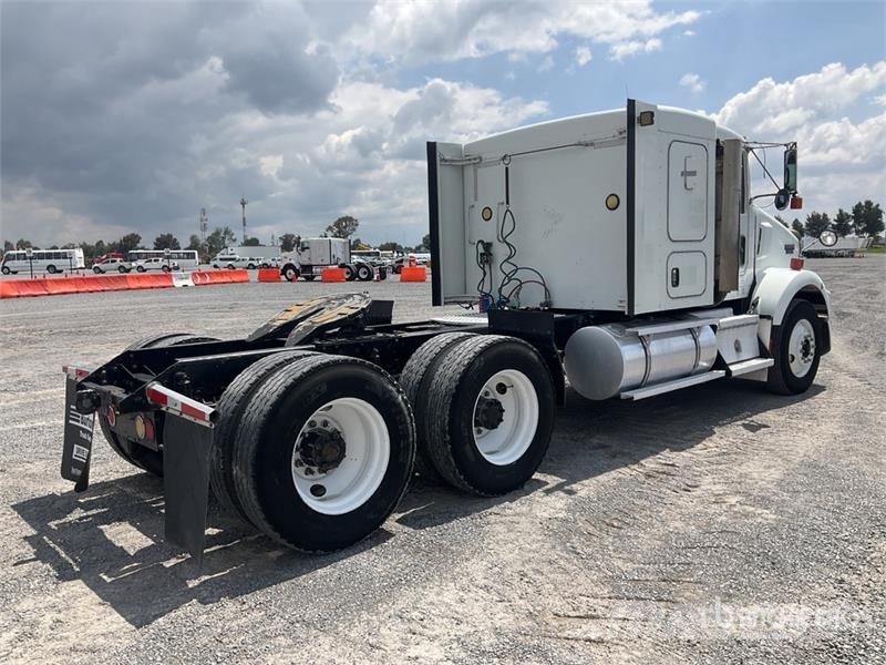 Kenworth T800 Cavalos mecânicos