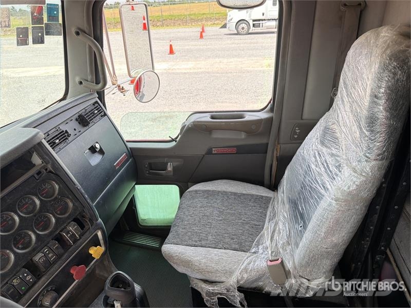 Kenworth T800 Tractor Units