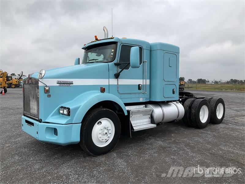 Kenworth T800 Тягачі