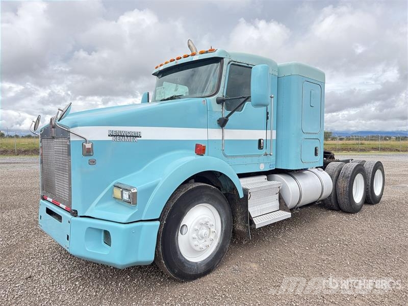 Kenworth T800 中古トラクターヘッド | トレーラーヘッド