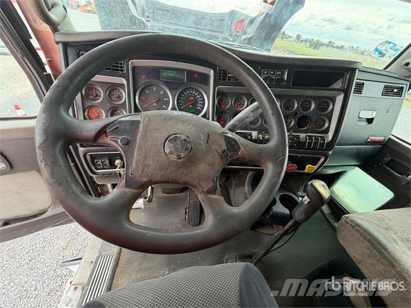 Kenworth T800 Tractor Units