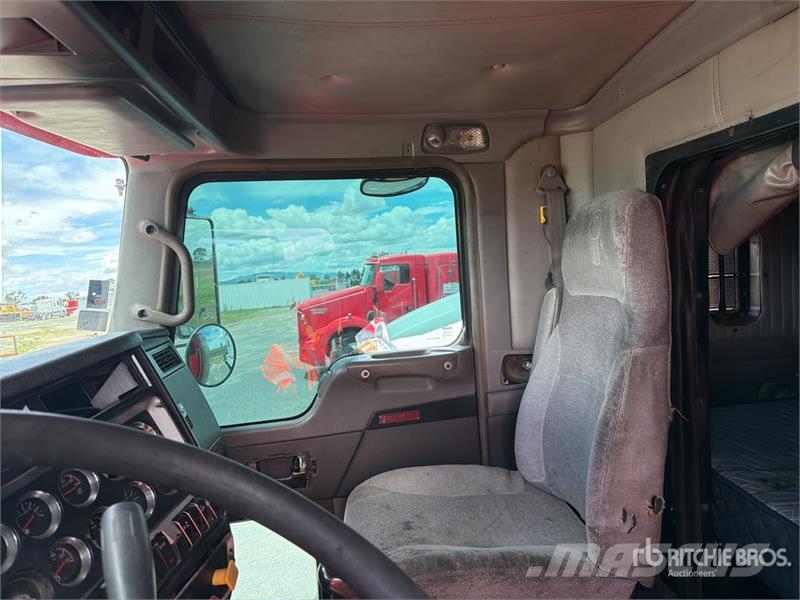 Kenworth T800 Trekkers