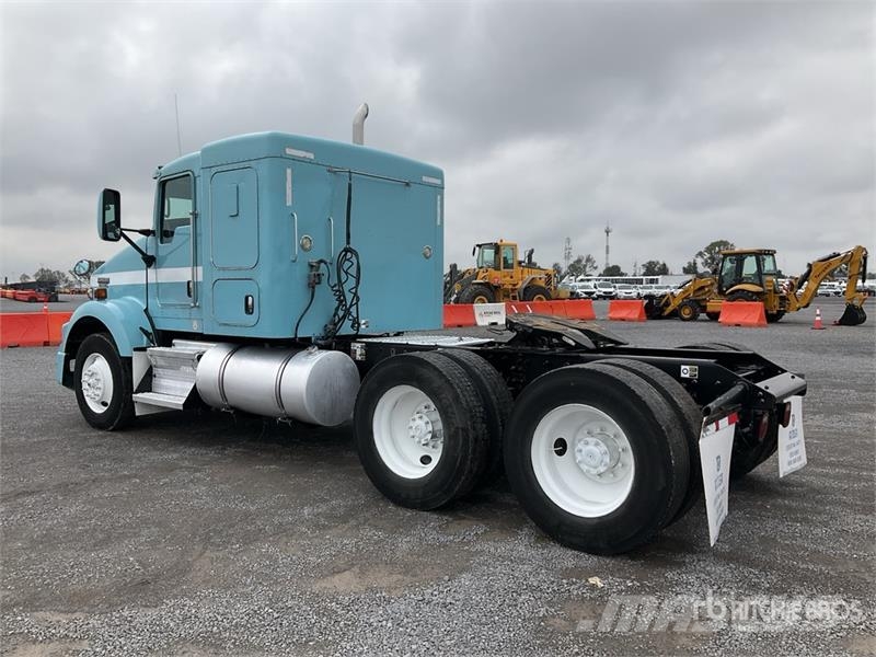 Kenworth T800 Тягачі