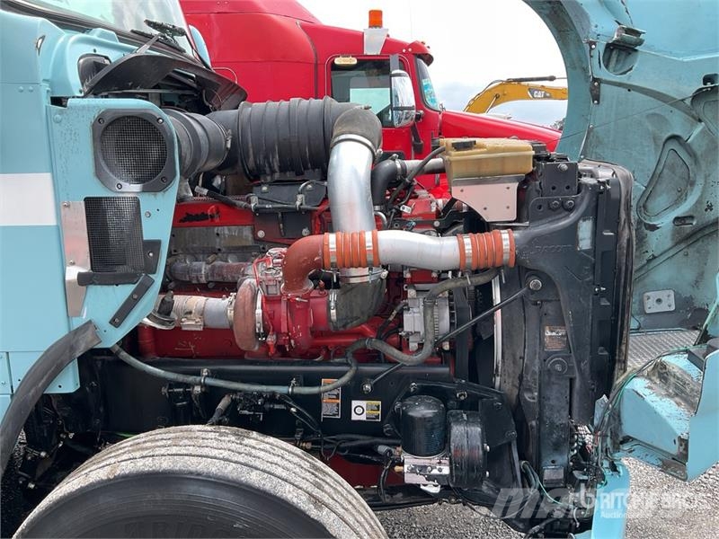 Kenworth T800 Sattelzugmaschinen