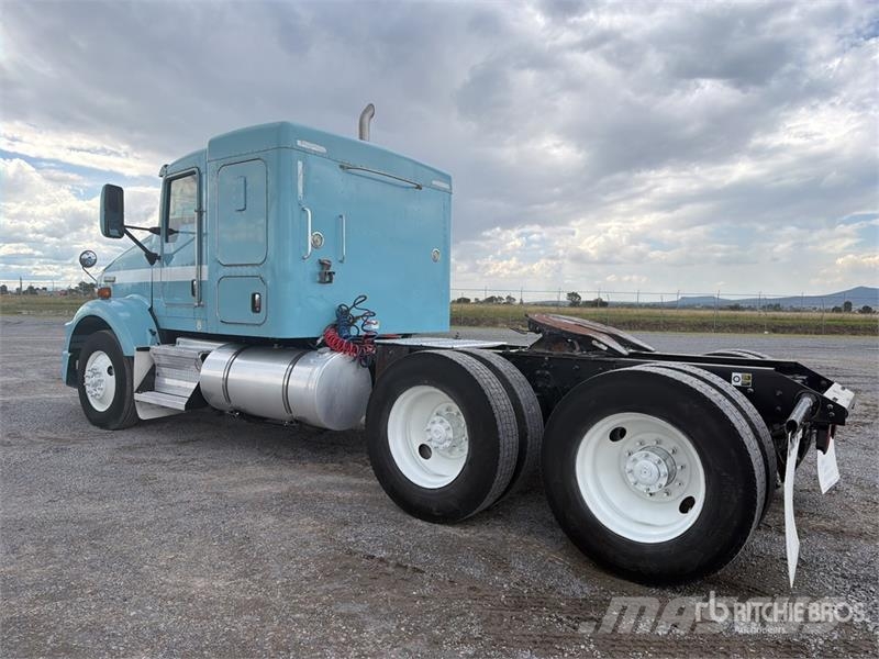 Kenworth T800 Tracteur routier