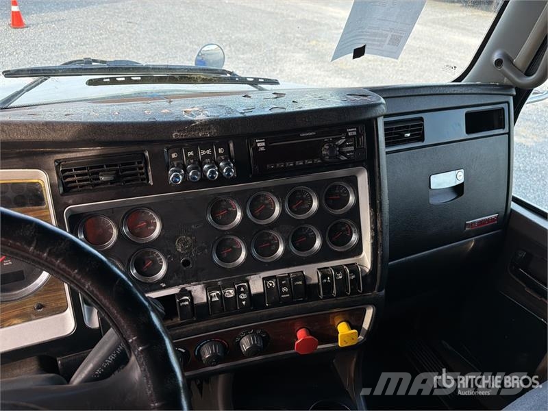 Kenworth T800 Naudoti vilkikai