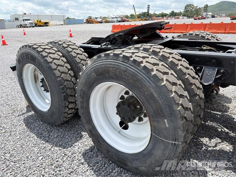 Kenworth T800 Tractor Units