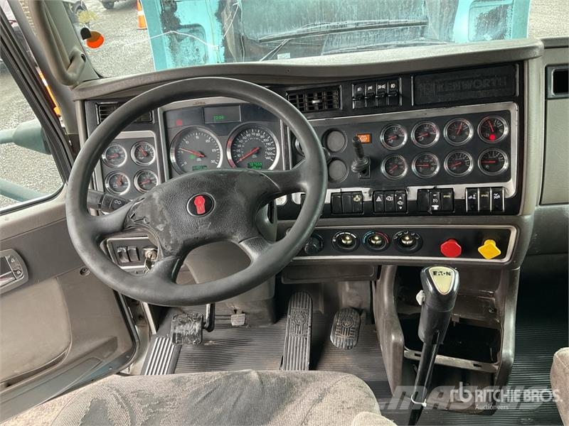 Kenworth T800 Тягачі